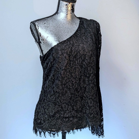 NWT Leyden Asymmetric Lace Floral Top - L / Black - Picture 4 of 6